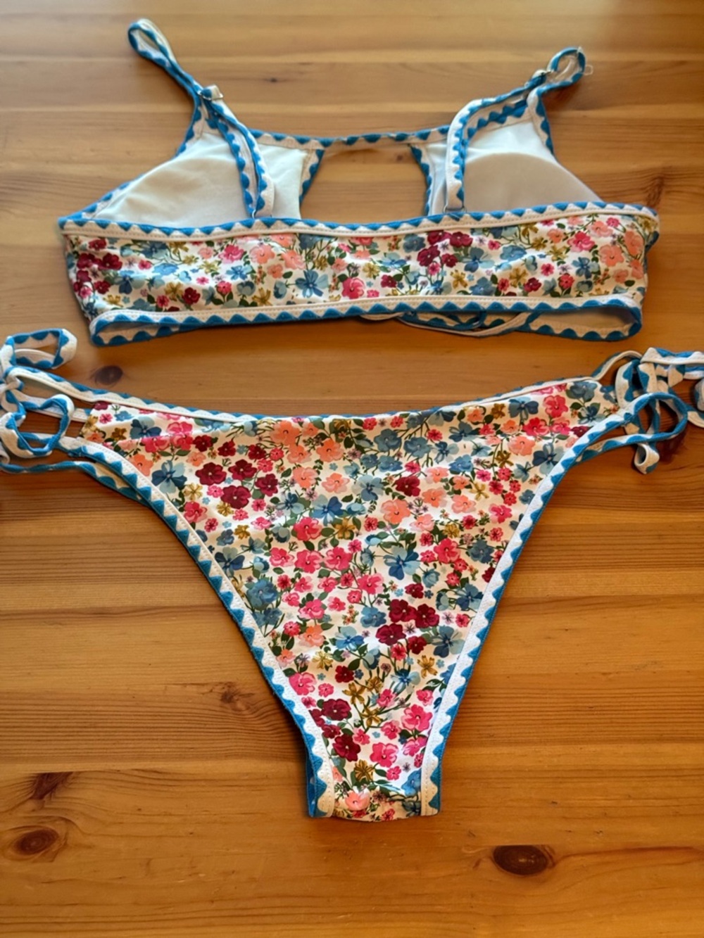 Bikini with Multicolor Floral Blue Trim - Picture 2 of 4